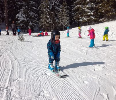 13 Tips to Help Your Toddler to Start Skiing