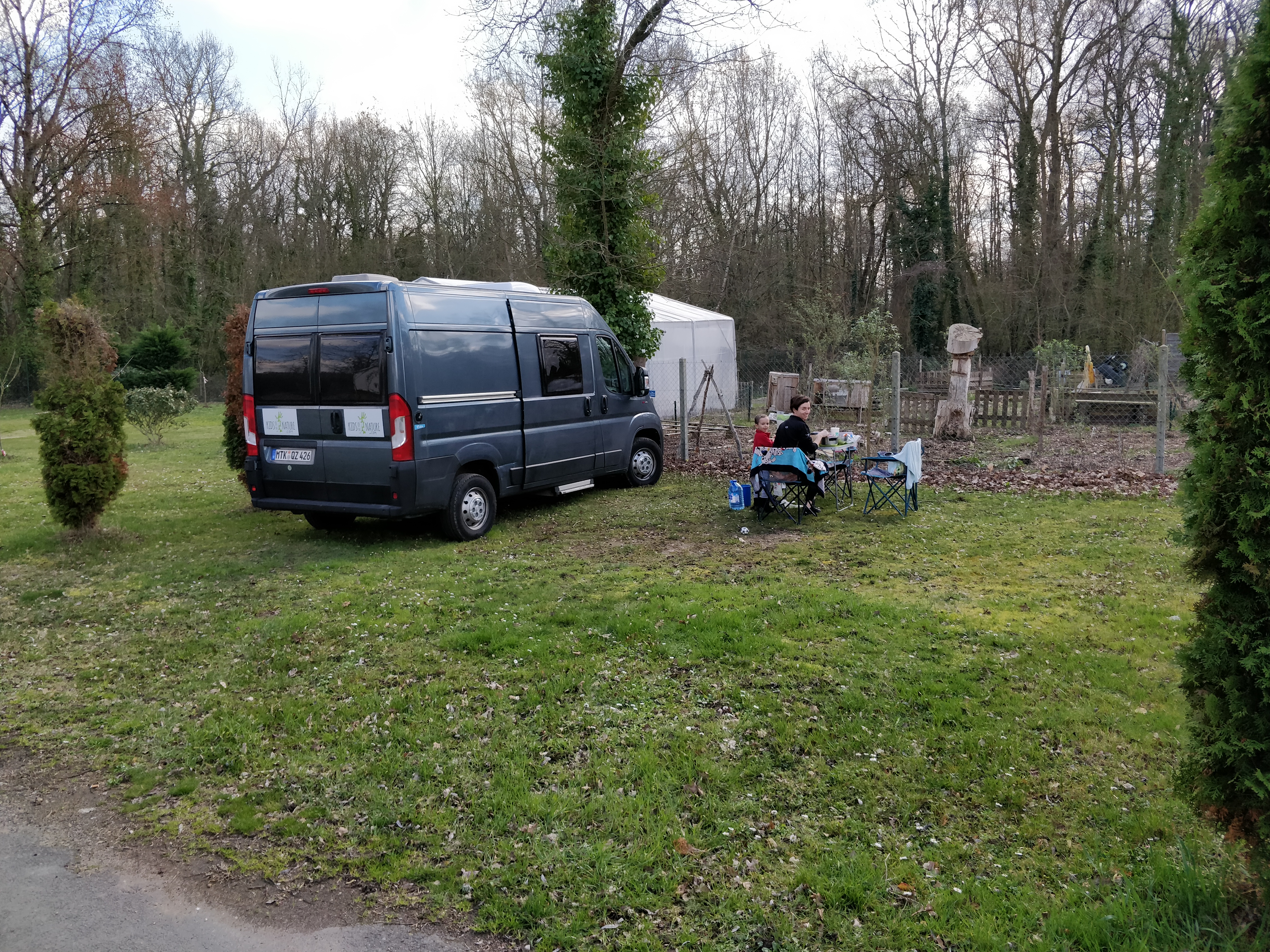 Dedicated space for one camping spot-Les Acacias Camping, Loire Valley, France