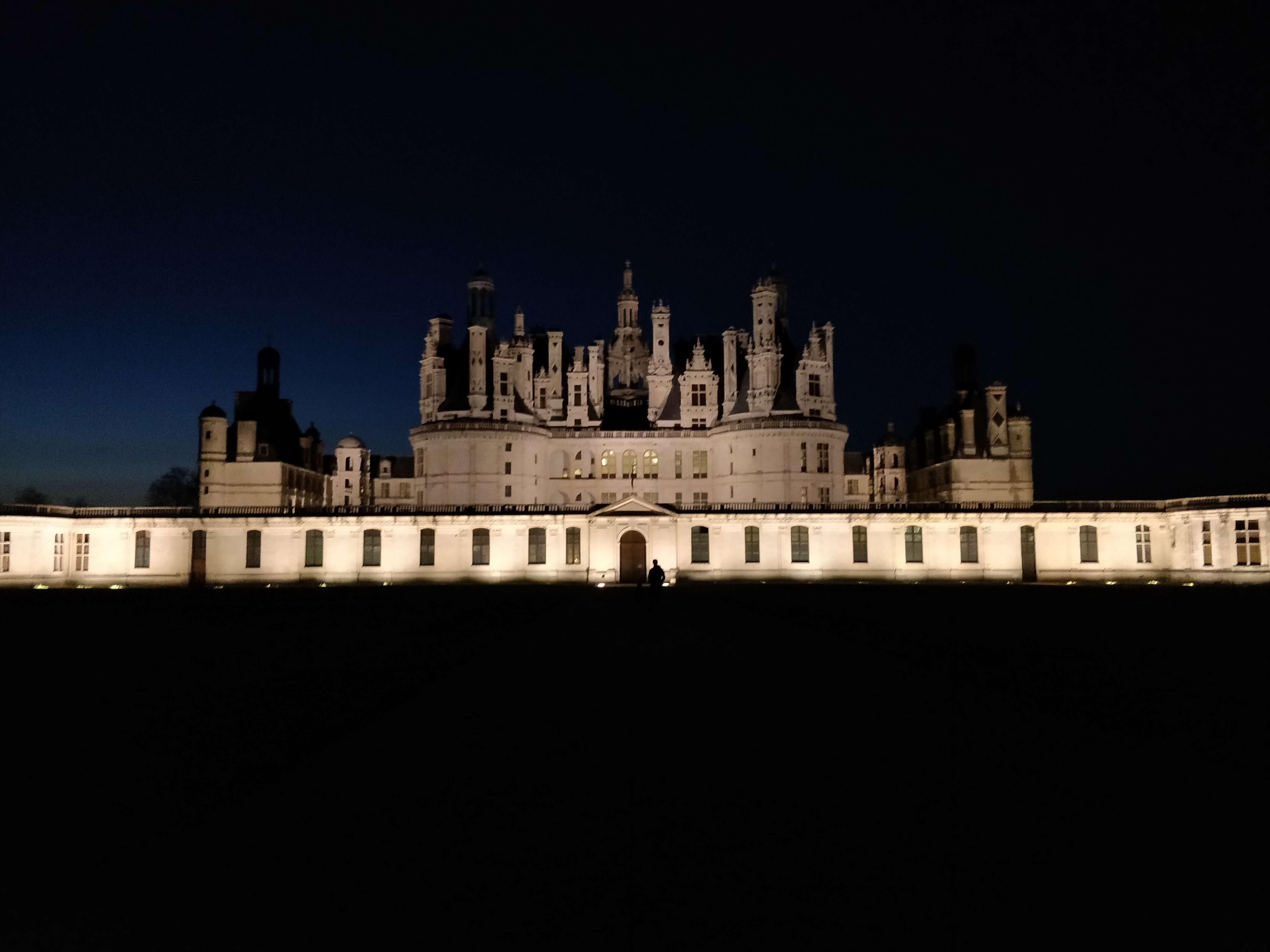 Night view front @ Chateau de Chambord, France
